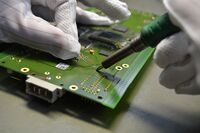THT hand soldering